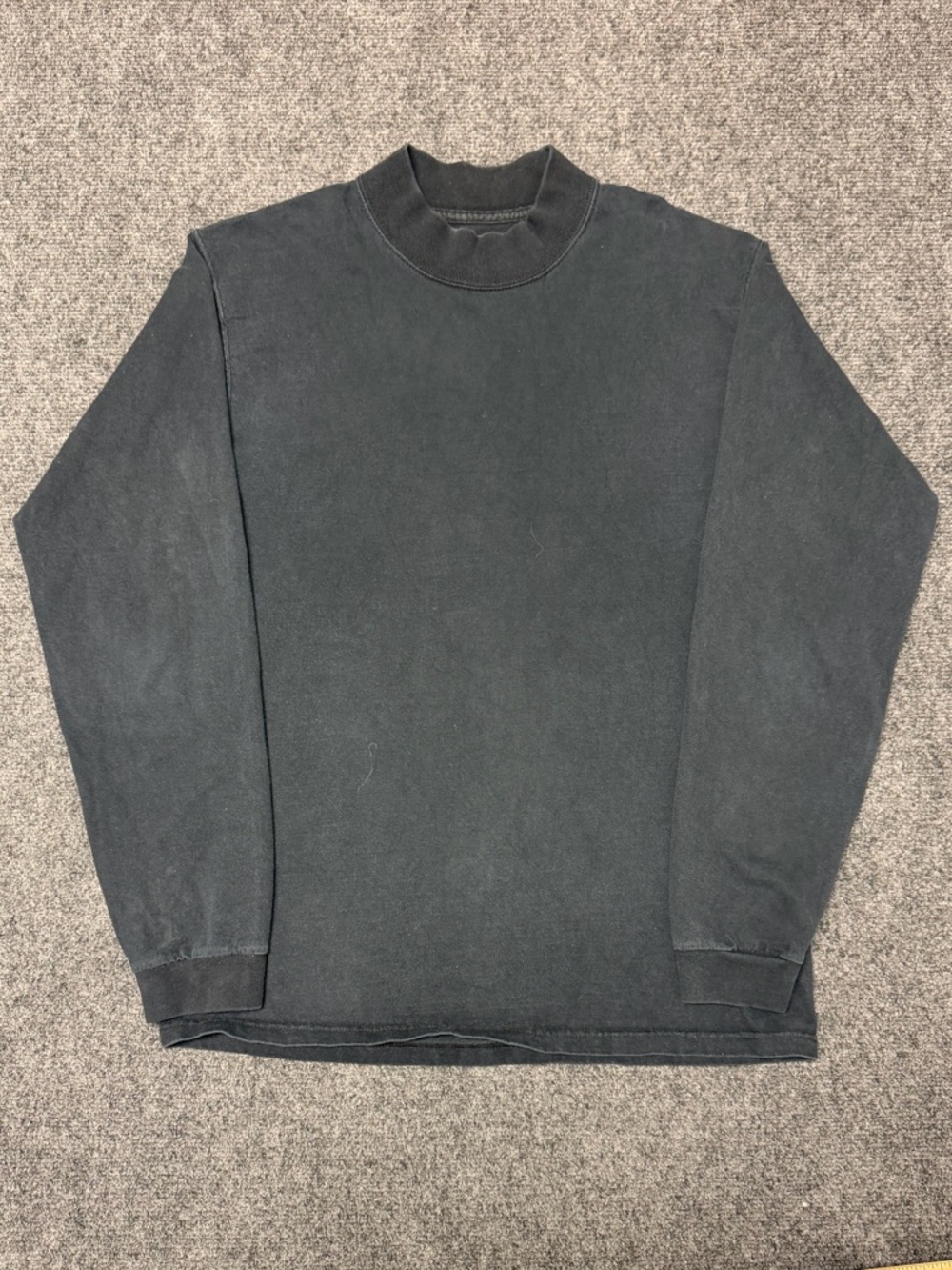 Vintage 1990s black blank longsleeve mockneck shirt